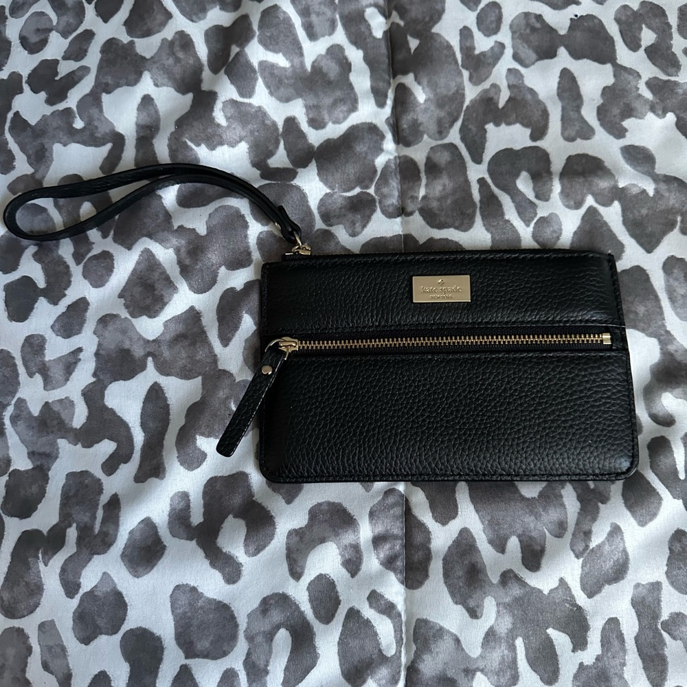 Kate Spade black wristlet purse